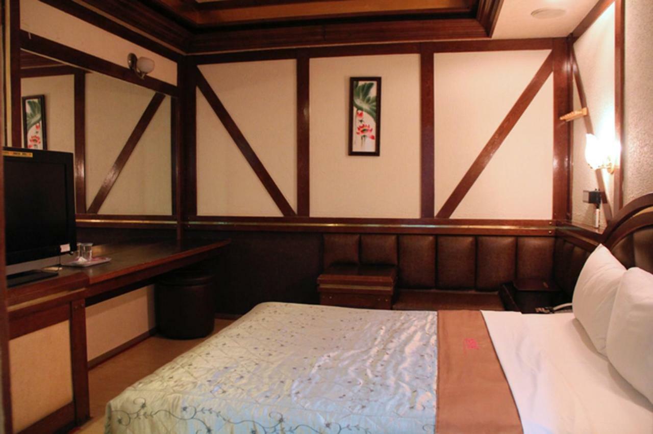 Persimmon Hotel Hsinchu Extérieur photo